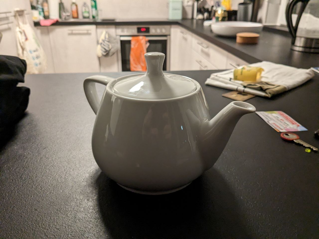 The Utah teapot on xqs kitchen counter